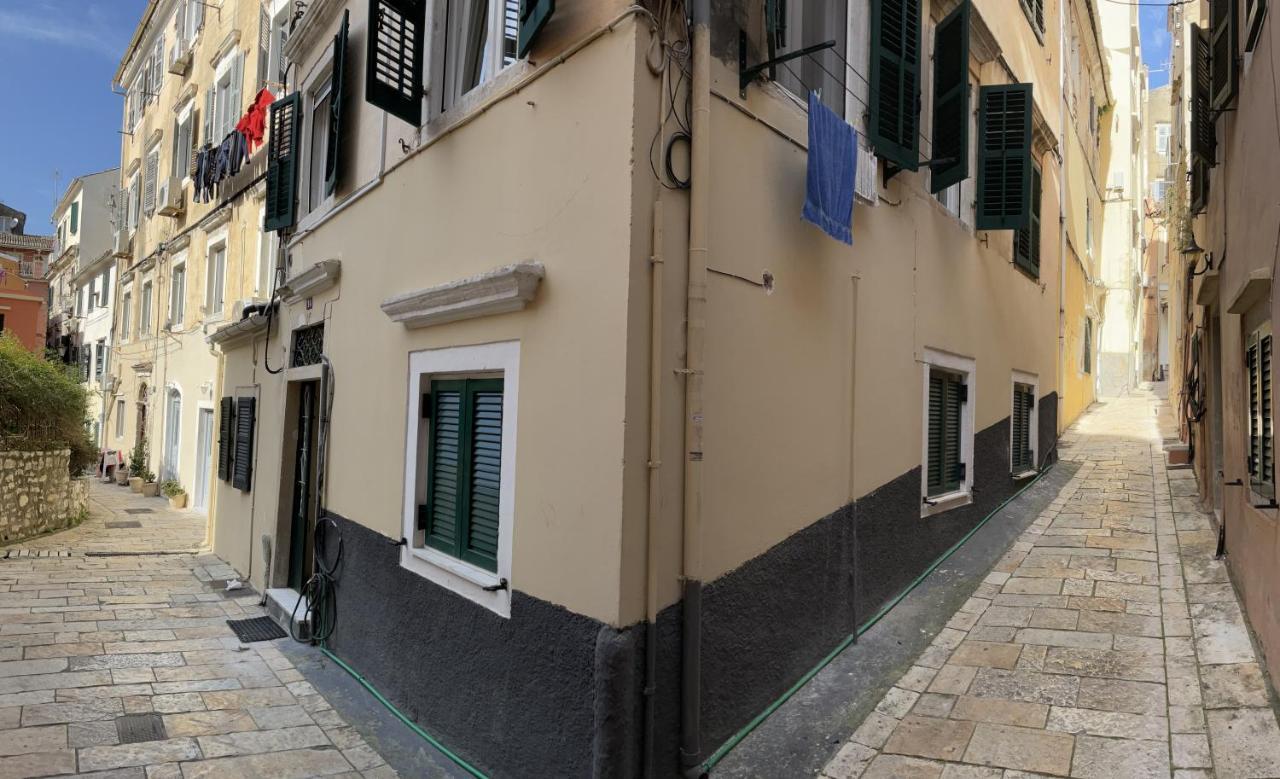 Biscoutsis Old Town * Corfu (city)