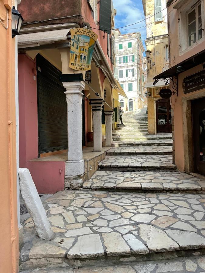 Biscoutsis Old Town * Corfu (city)